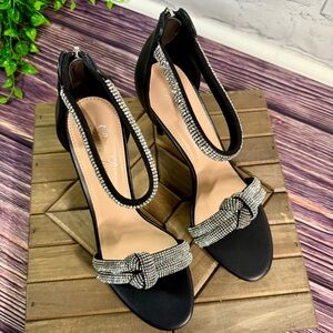 Lauren Lorraine Black and Silver Heels NIB
